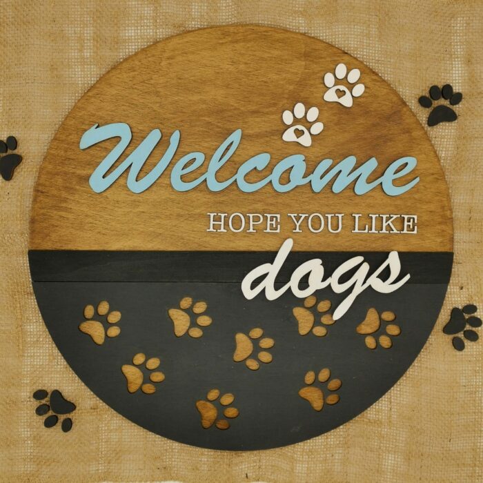 Lesena tabla z motivom Welcome dogs